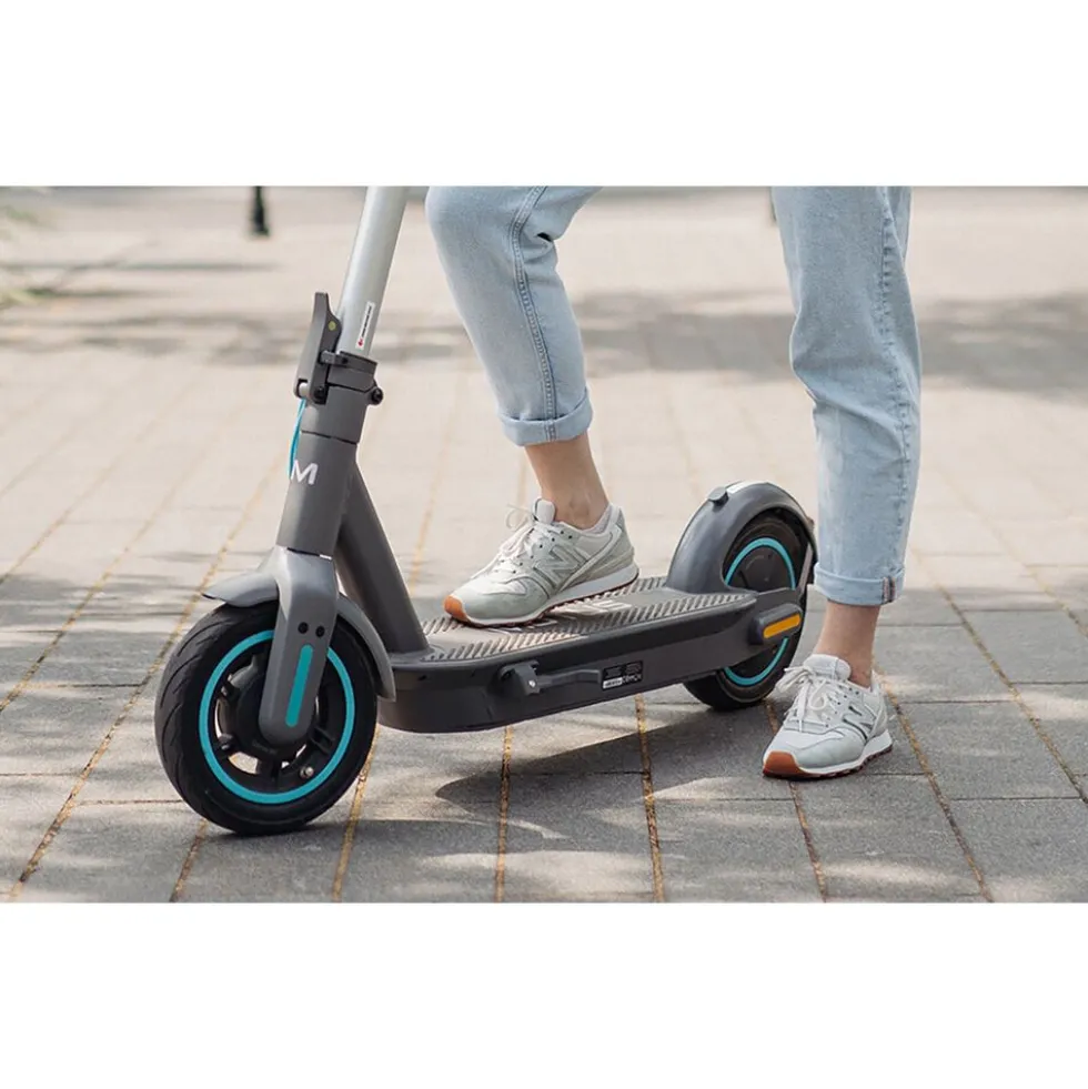 Hulajnoga elektryczna Motus Scooty 10 2022, silnik 350 W, 60 km zasięgu
