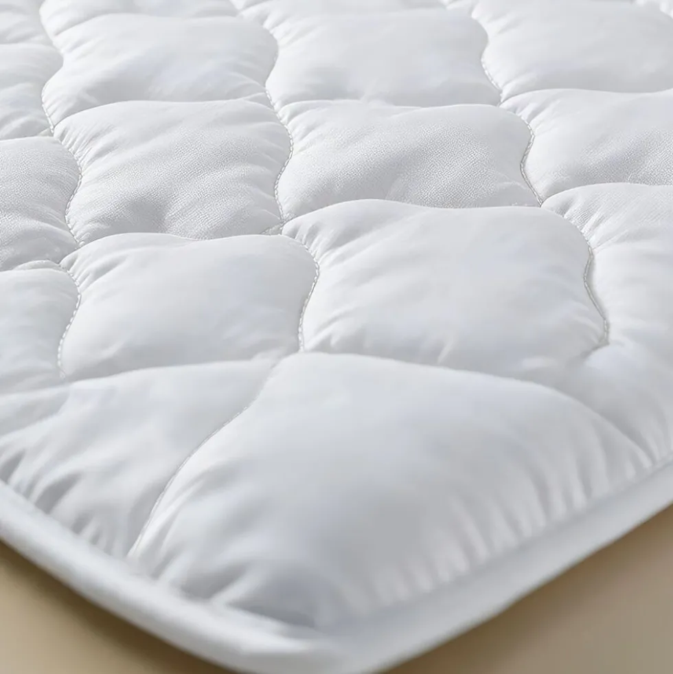Kołdra 220 x 200 cm Lunesse Bamboo Tencel, biała