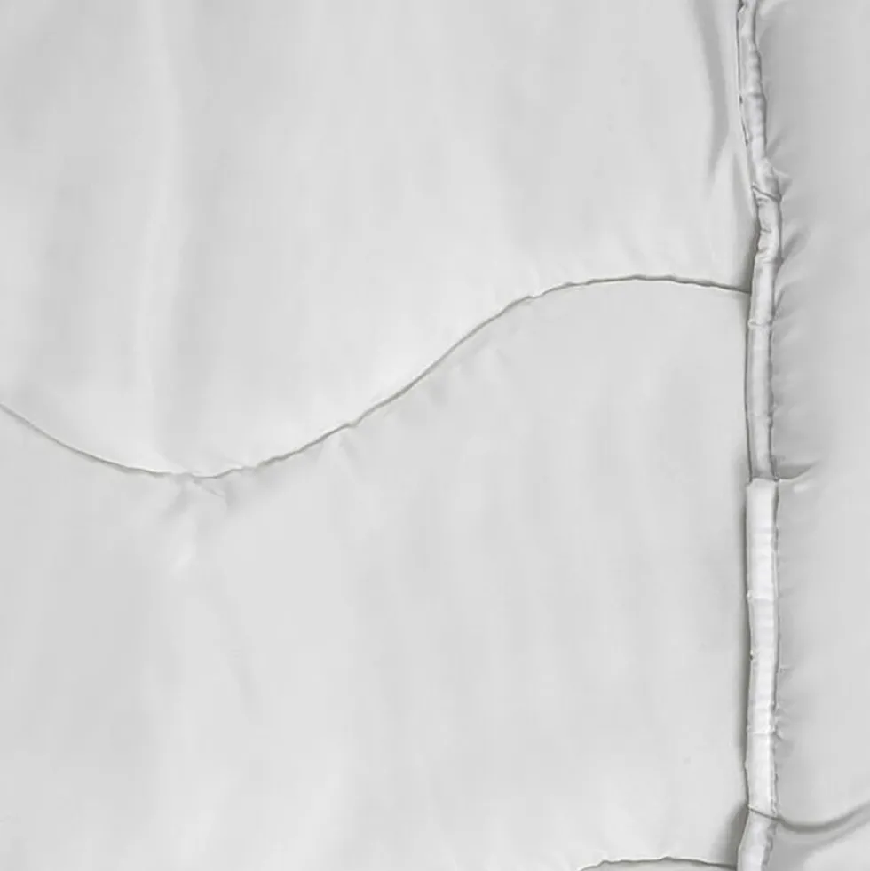 Kołdra 160 x 200 cm Sandby, biała mikrofibra