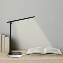Lampka biurkowa LED Smukee, z podświetlaną podstawą, bezprzewodowa, czarna