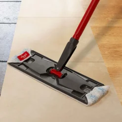 Mop płaski Vileda H2prO, ze zbiornikiem na wodę czystą i brudną
