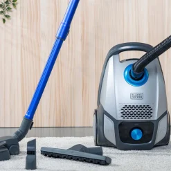 Odkurzacz workowy BLACK+DECKER, 700 W, z filtrem HEPA13