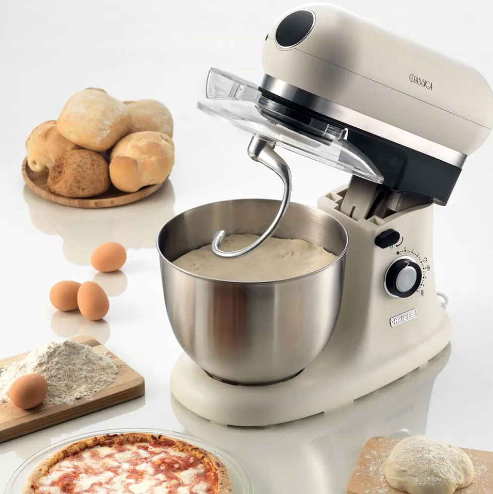 Robot planetarny Ariete 1588/07 Classica, 1200 W, 5,5 l, 3 końcówki