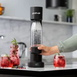 Saturator Dafi PushAir, nabój CO2, butelka 0,7 l, czarny