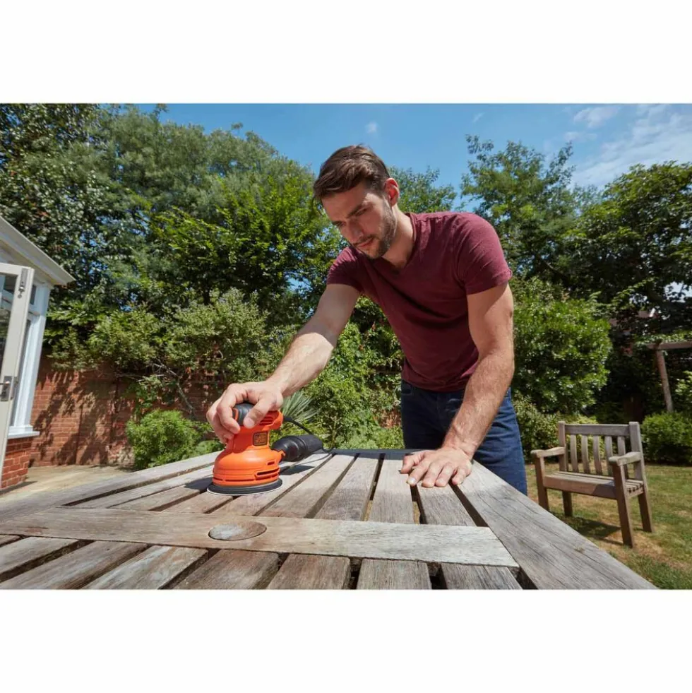Szlifierka mimośrodowa Black+Decker, 125 mm, 230 W