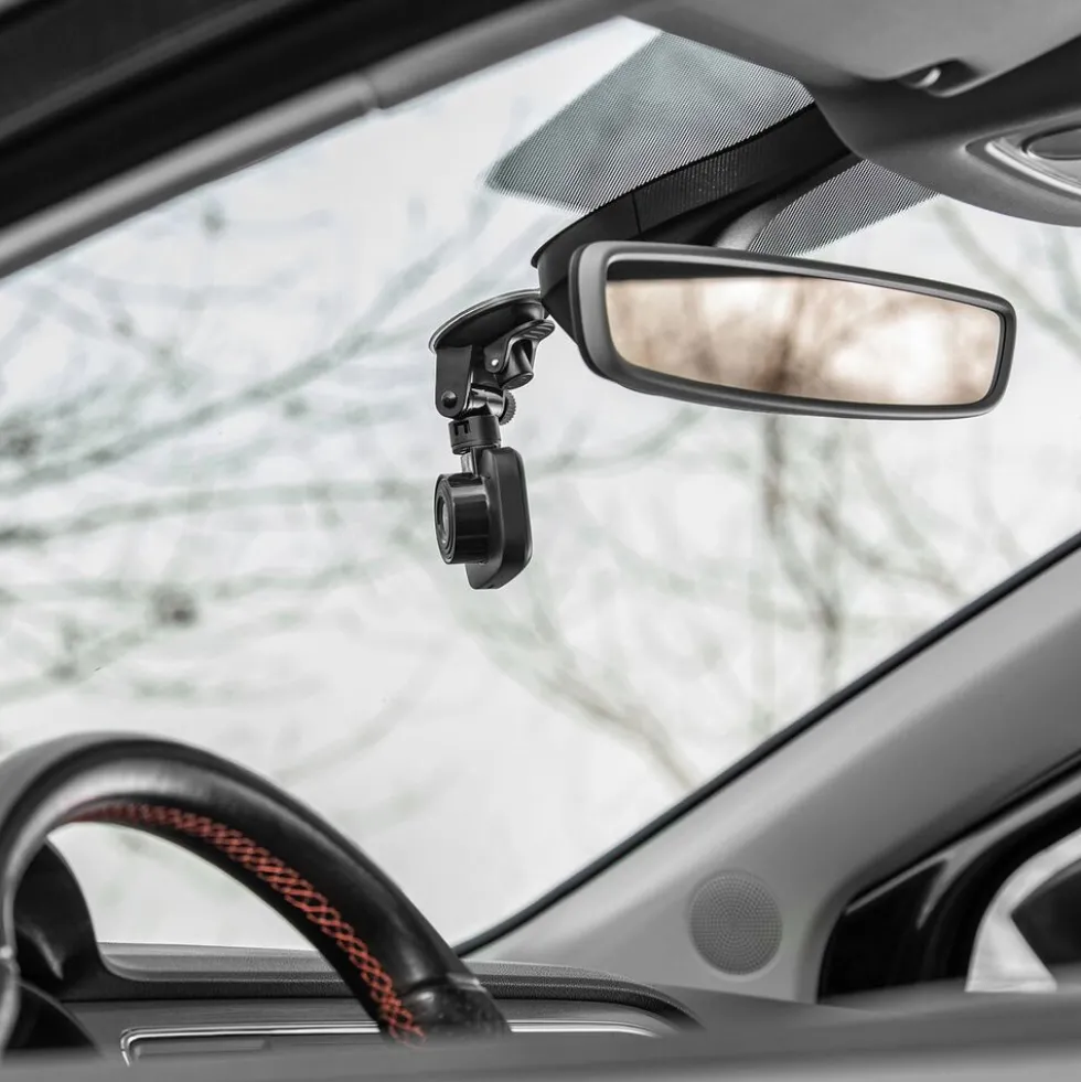 Wideorejestrator TRACER 2.2S FHD URSA, kąt widzenia 120 stopni
