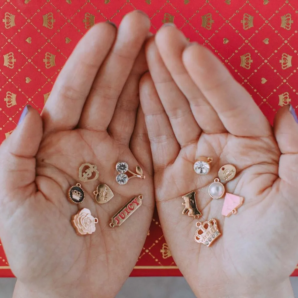 Zestaw do bransoletek Make It Real Juicy Couture Chains & Charms, na 5 bransoletek