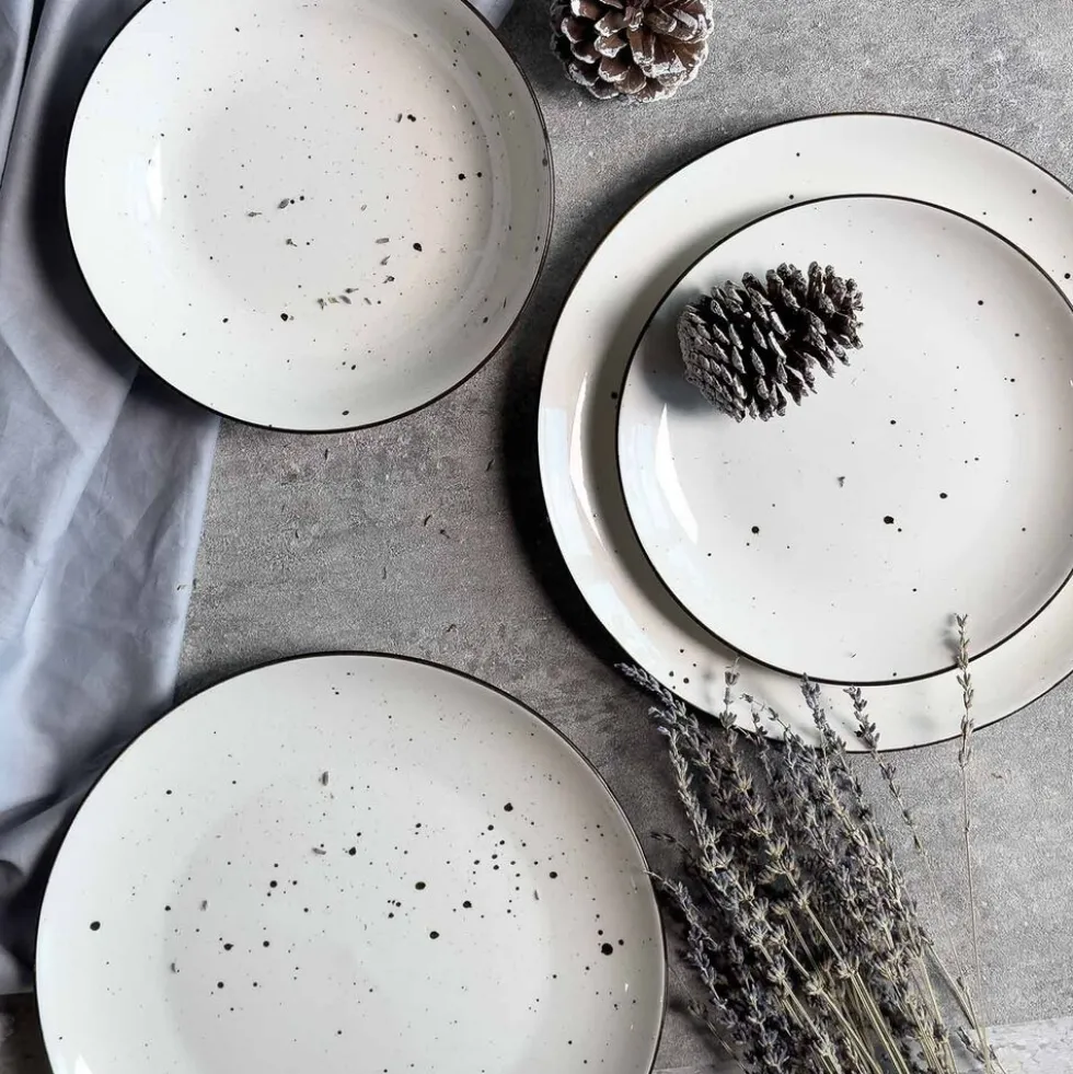Zestaw obiadowy z porcelany na 6 osób MG Home Gemma, 18 elementów, biały